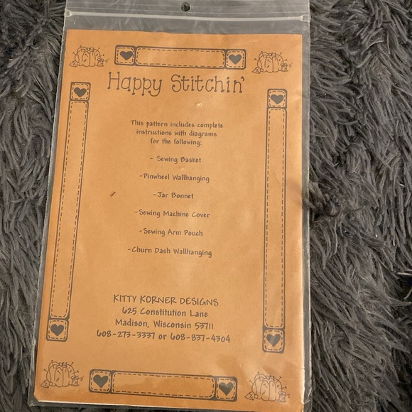 Happy Stitchin’ sewing pattern - Picture 2 of 3